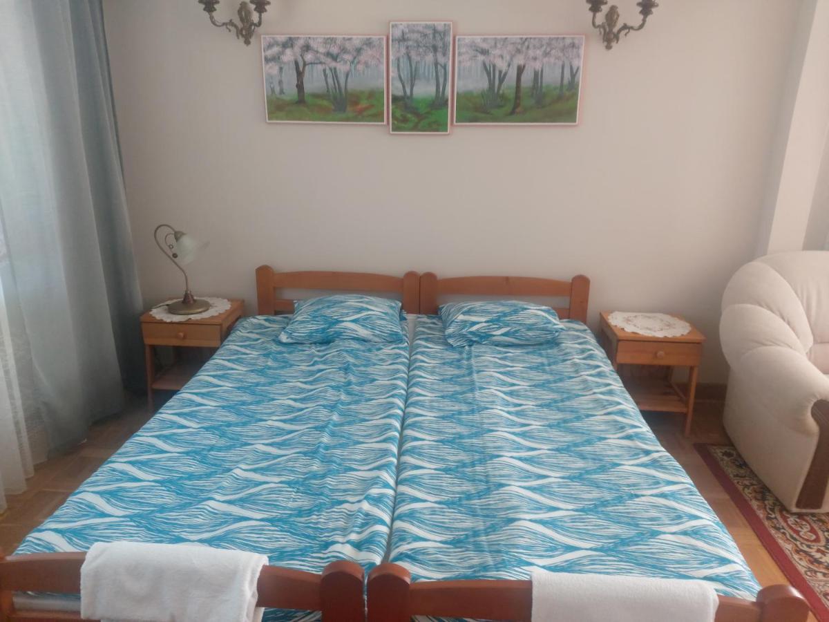 Ferienwohnung Pensjonacik Albatros Mikołajki Exterior foto