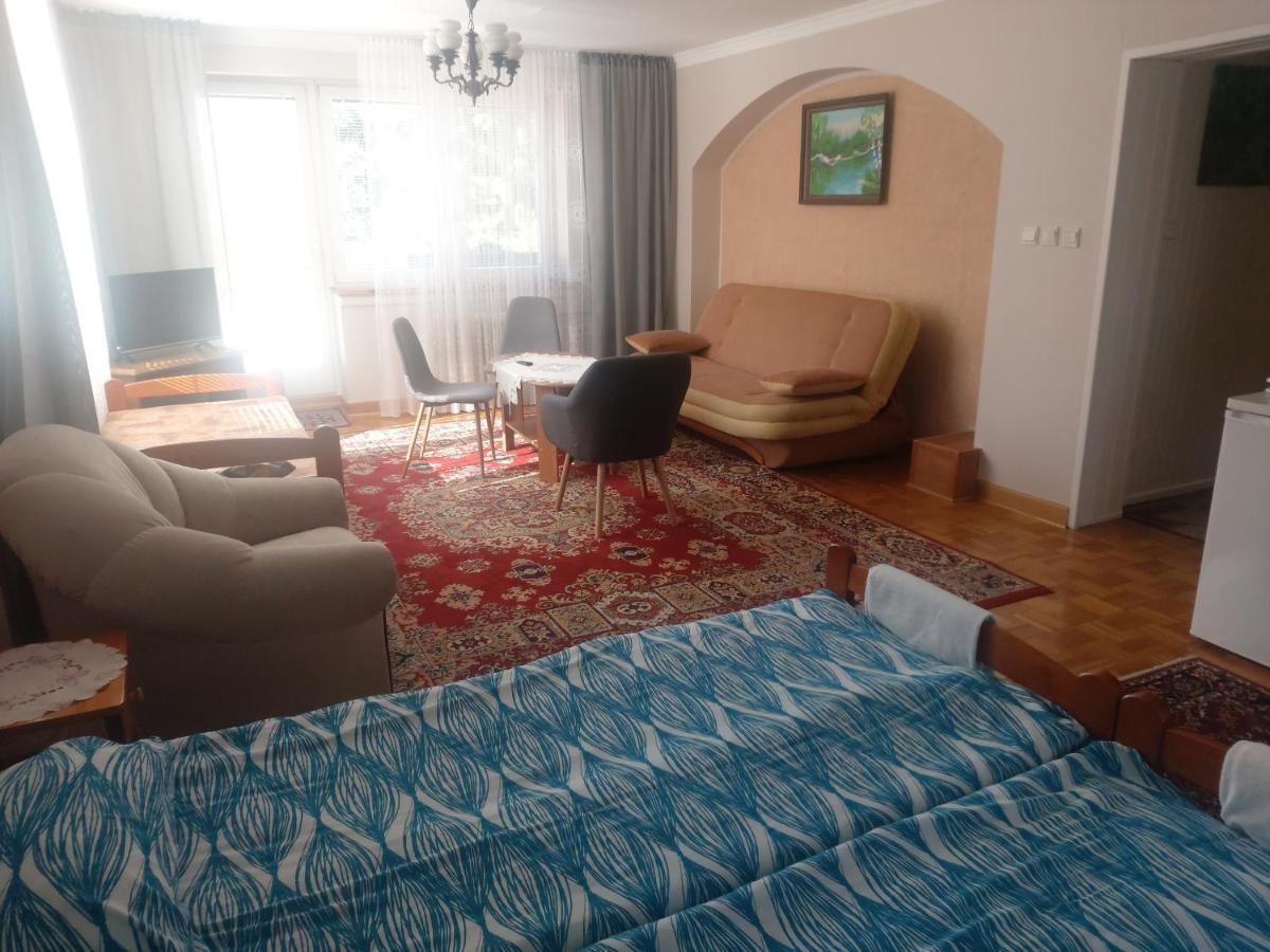 Ferienwohnung Pensjonacik Albatros Mikołajki Exterior foto